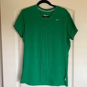 Nike T-shirt